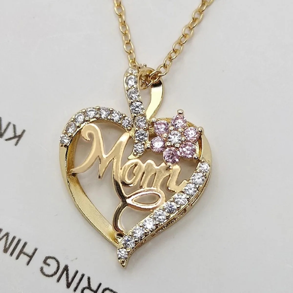 Mother's Day Necklace for Mom Luxury Trendy Craved Pendant Necklace Pink Flower Aesthetic Neck Accessories Love Jewelry