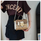 2026 Fashionable women's handbag with a vintage French design, suitable for any occasion as a shoulder or cross-body bag