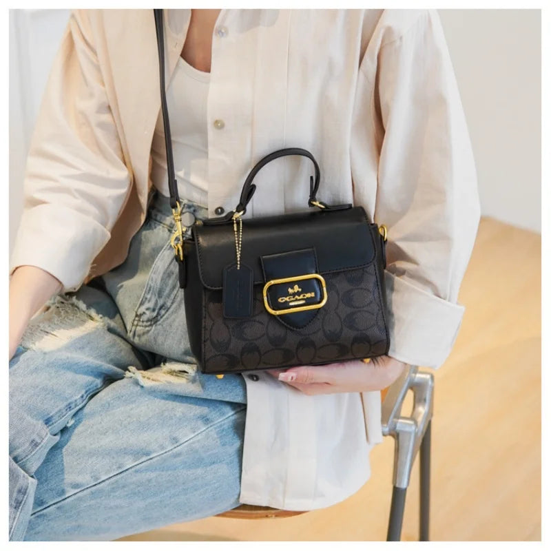 2026 Fashionable women's handbag with a vintage French design, suitable for any occasion as a shoulder or cross-body bag